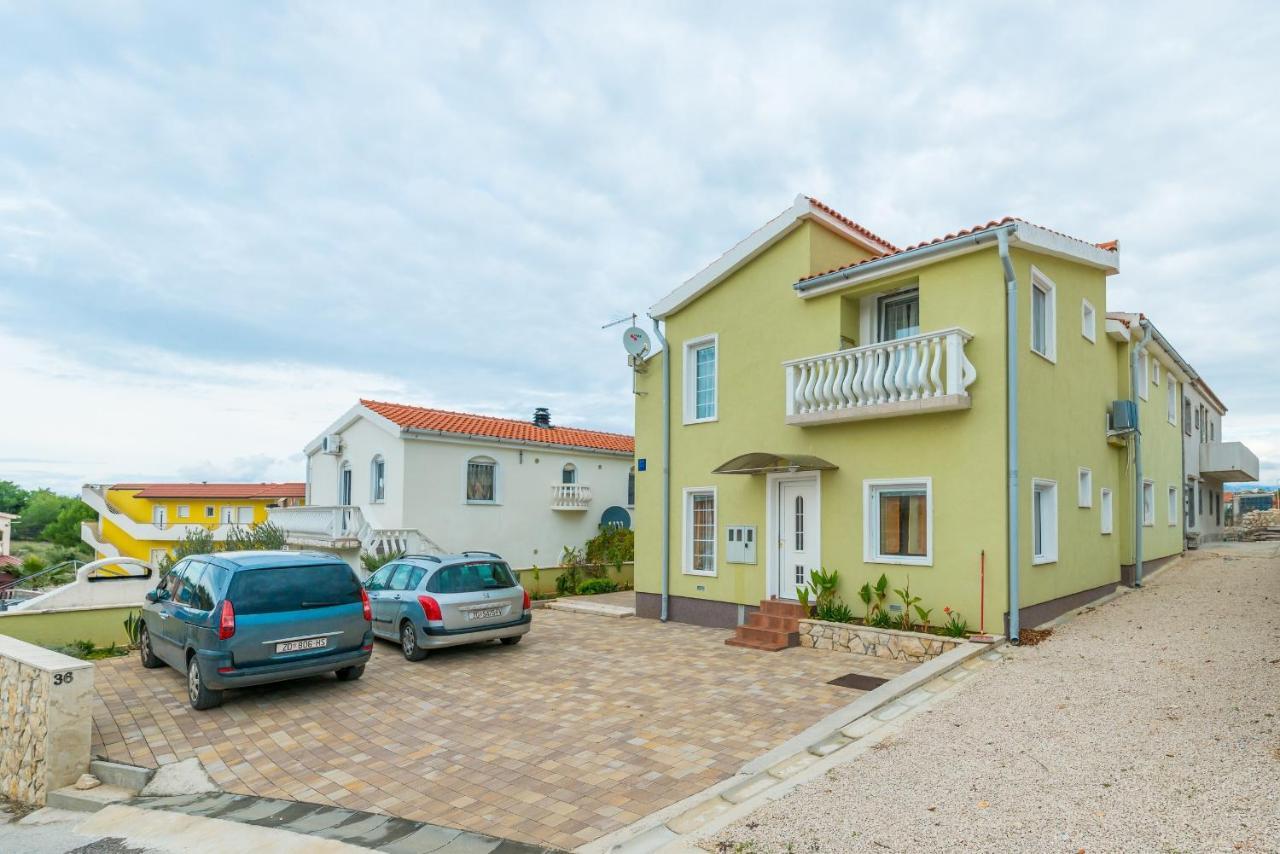 Apartments By The Sea Vir - Lozice, Vir - 18593 Exterior foto